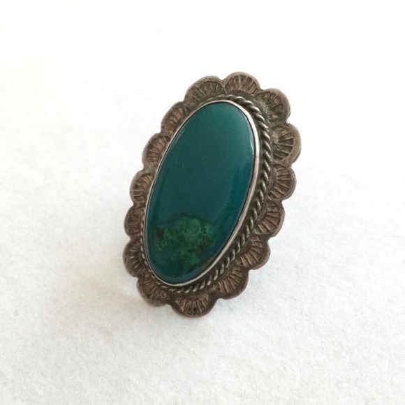 Vintage Native American Statement Ring - Sterling w Gel Chrysocolla - Size 5 - Picture 2 of 9